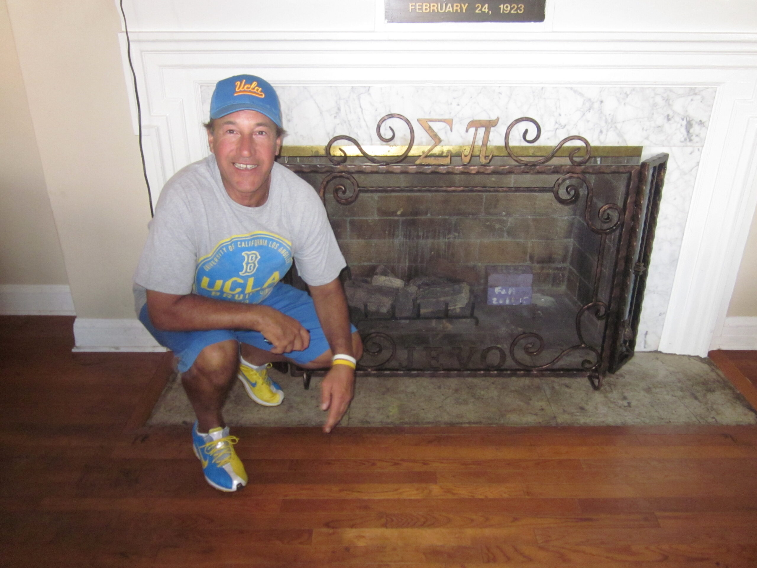 New fireplace screen from Paul Glowienke