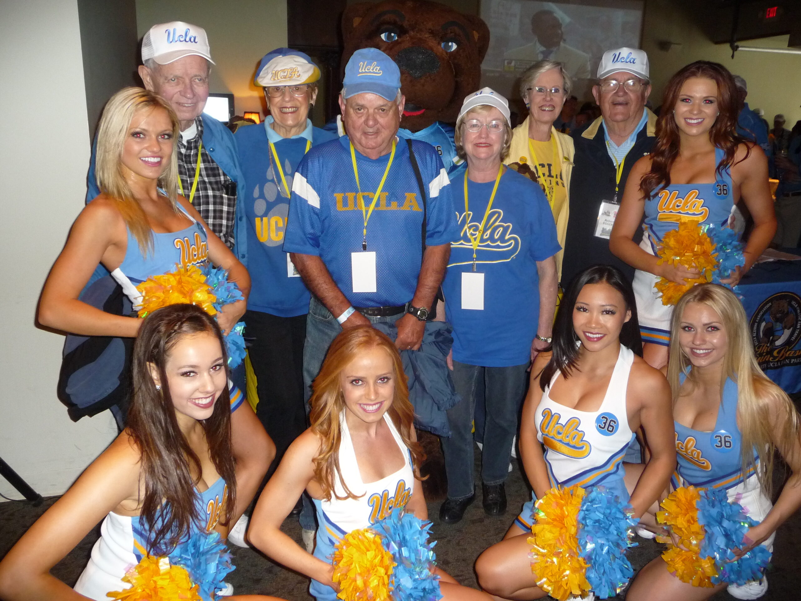1950s alumni roadtrip for football